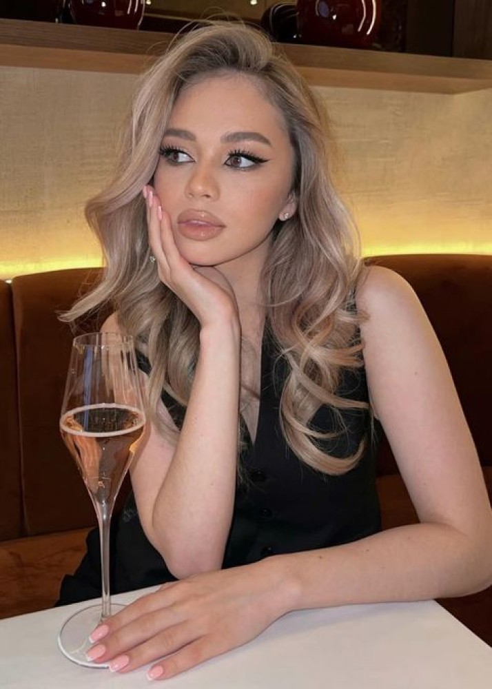 Индивидуалка Эля фото № 2 в городе Боровичи