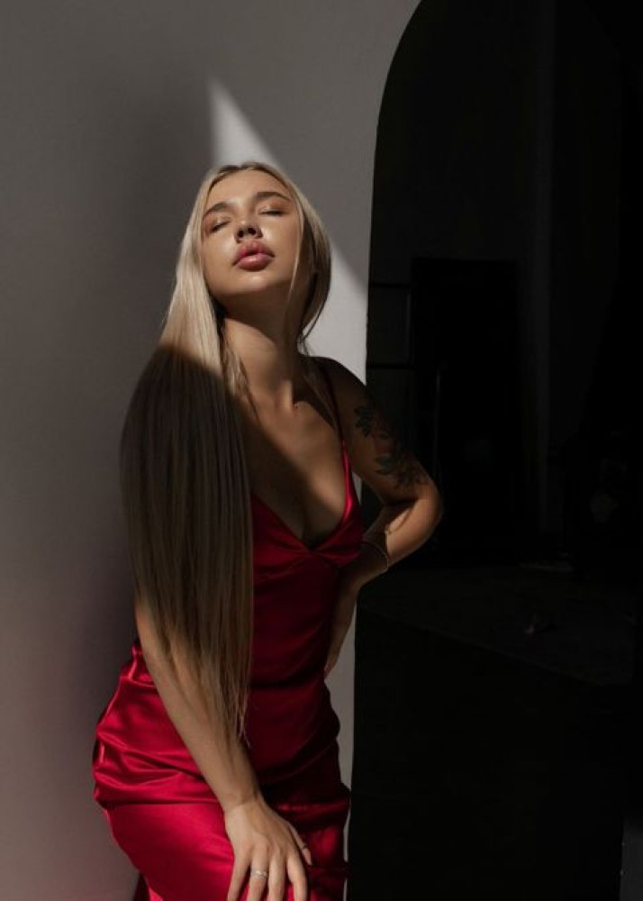 Индивидуалка Карина фото № 2 в городе Боровичи