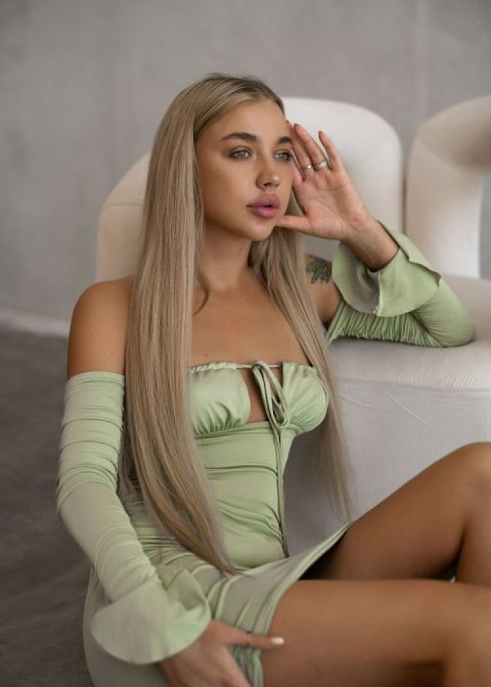 Индивидуалка Карина фото № 2 в городе Боровичи